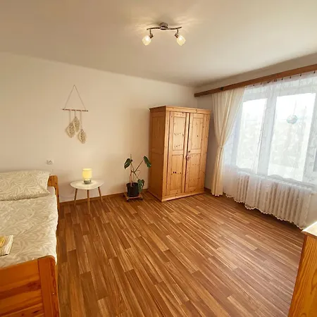 V Trutnove Apartment